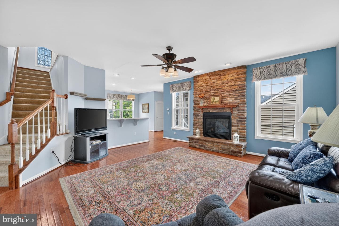435 Wrigley Boulevard photo 6