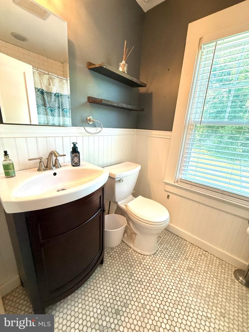 119 W Whiteland Avenue photo 15
