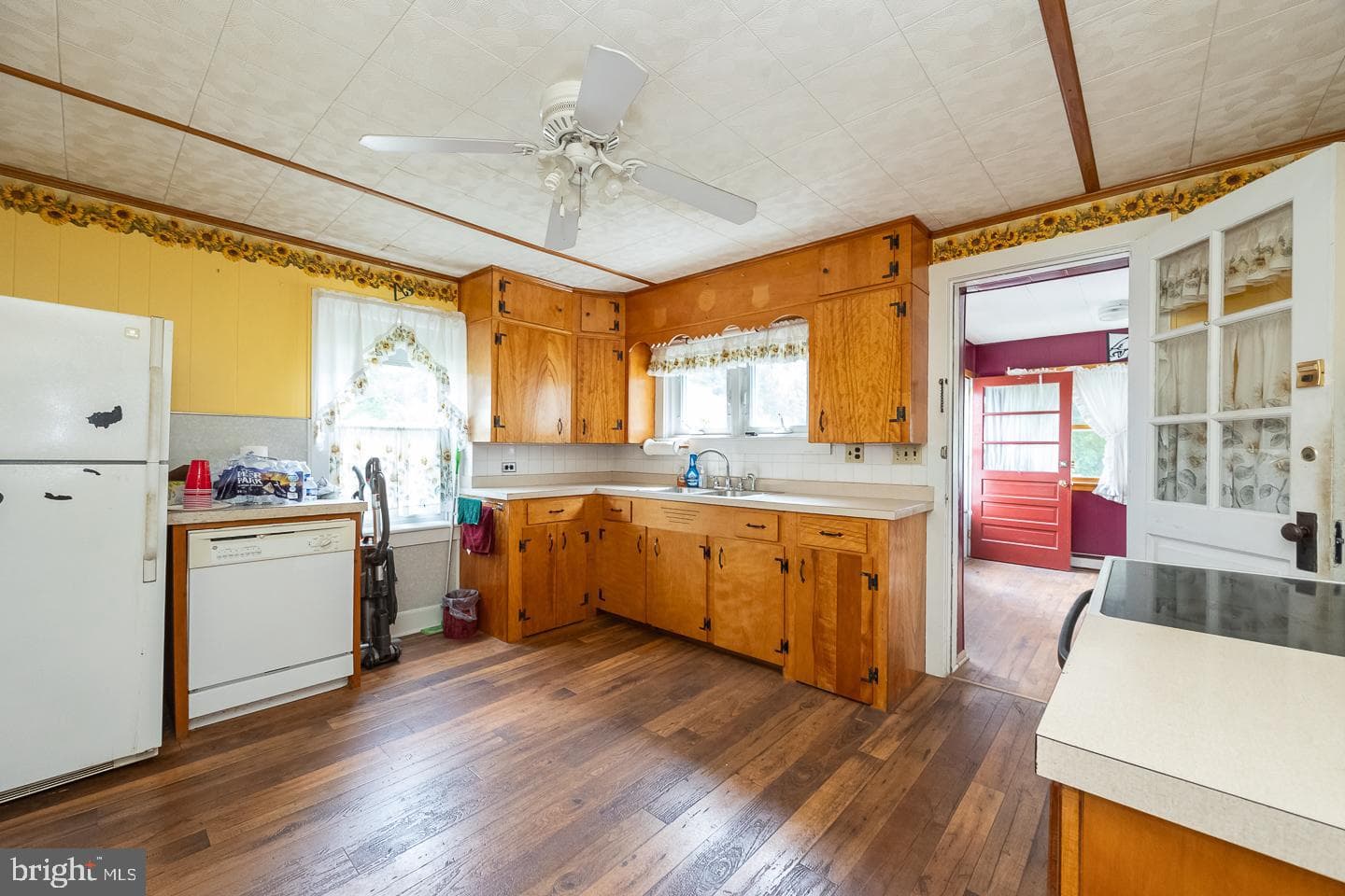 3040 Manor Road photo 8