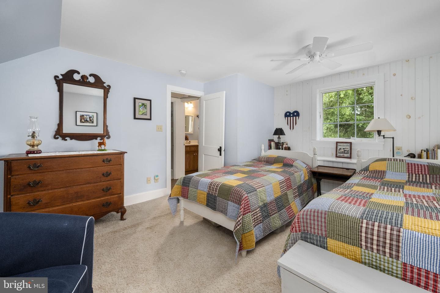 404 Indian Run Road photo 16