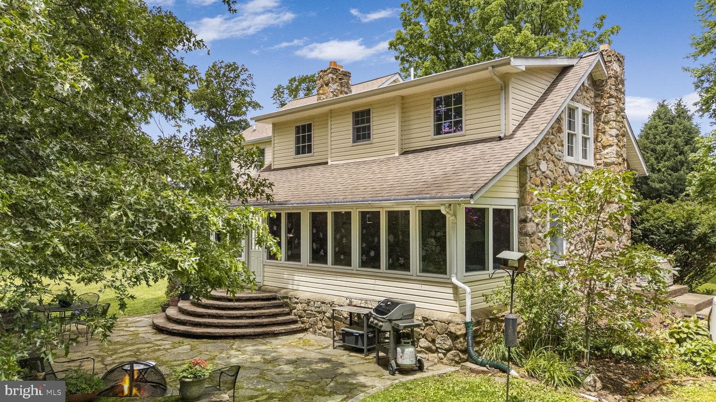 404 Indian Run Road photo 23