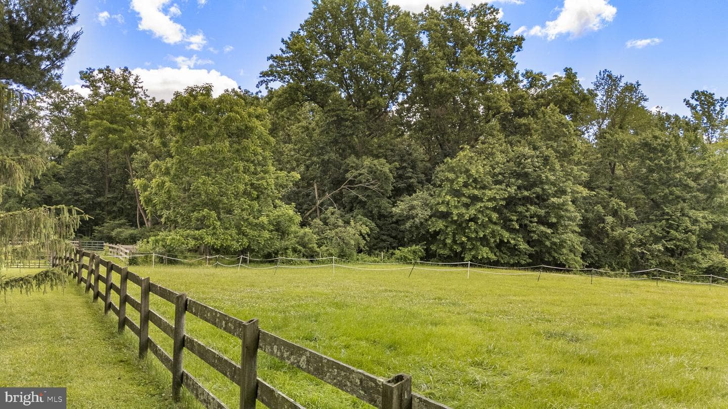404 Indian Run Road photo 36