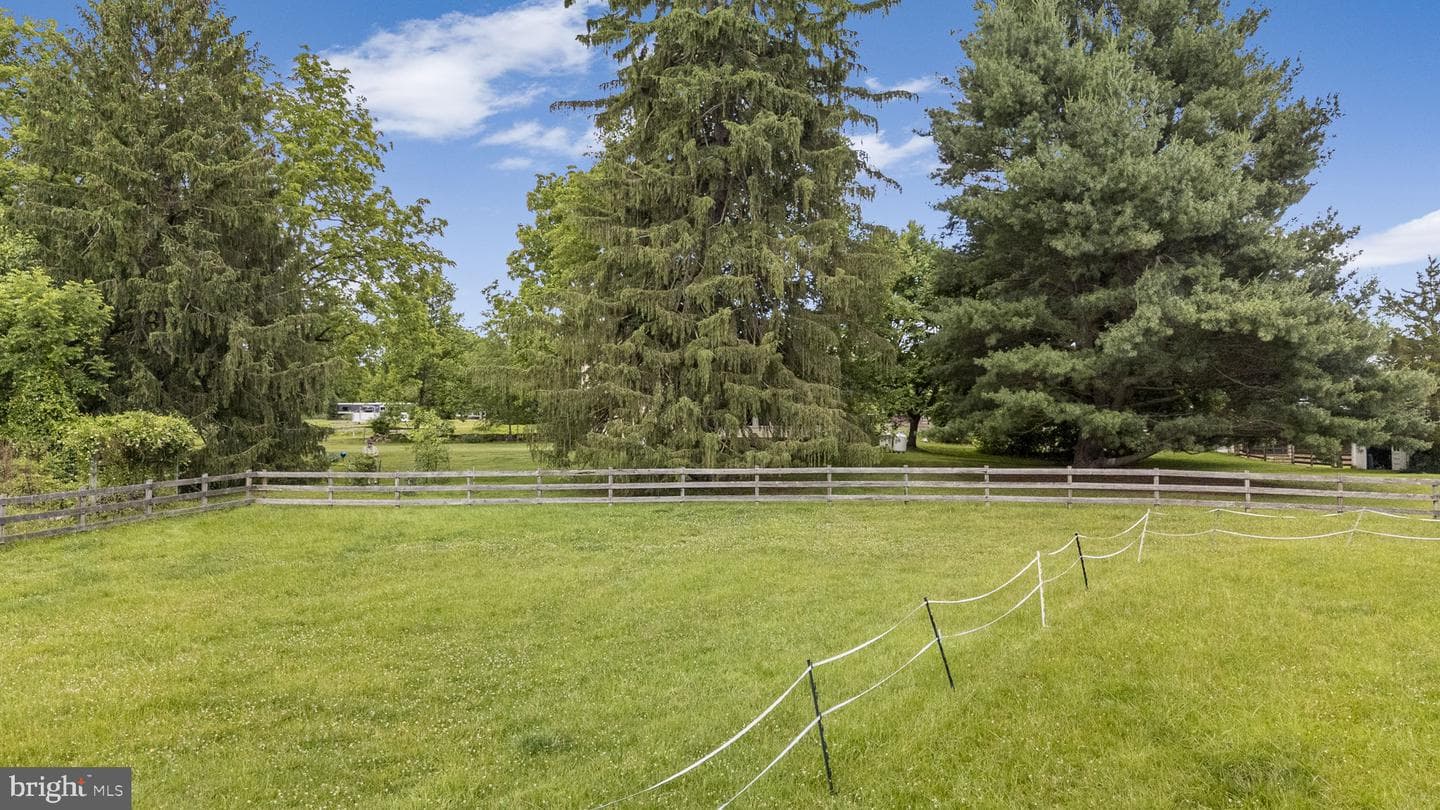 404 Indian Run Road photo 37