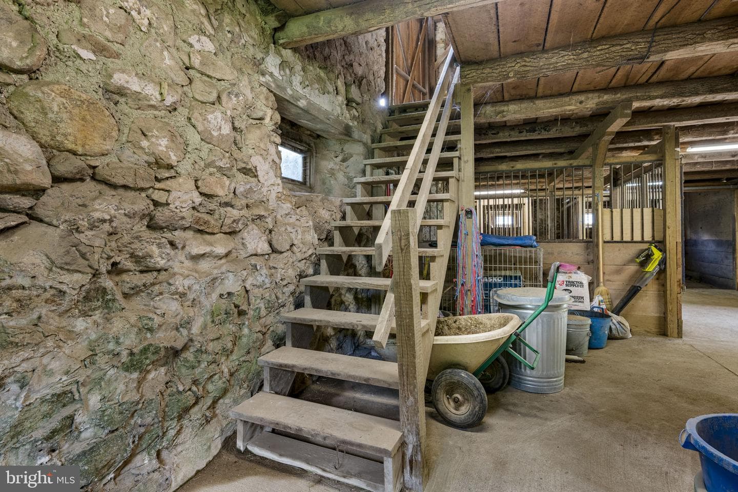 404 Indian Run Road photo 40