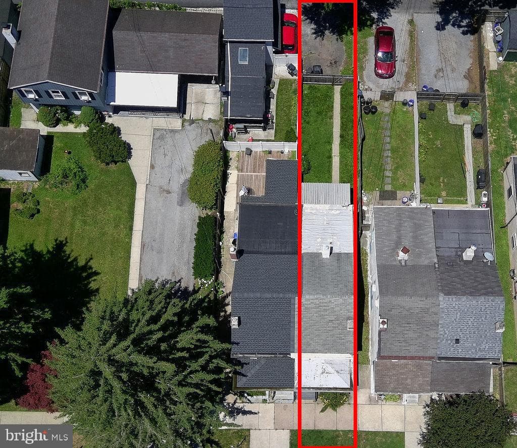 521 E Barnard Street photo 5