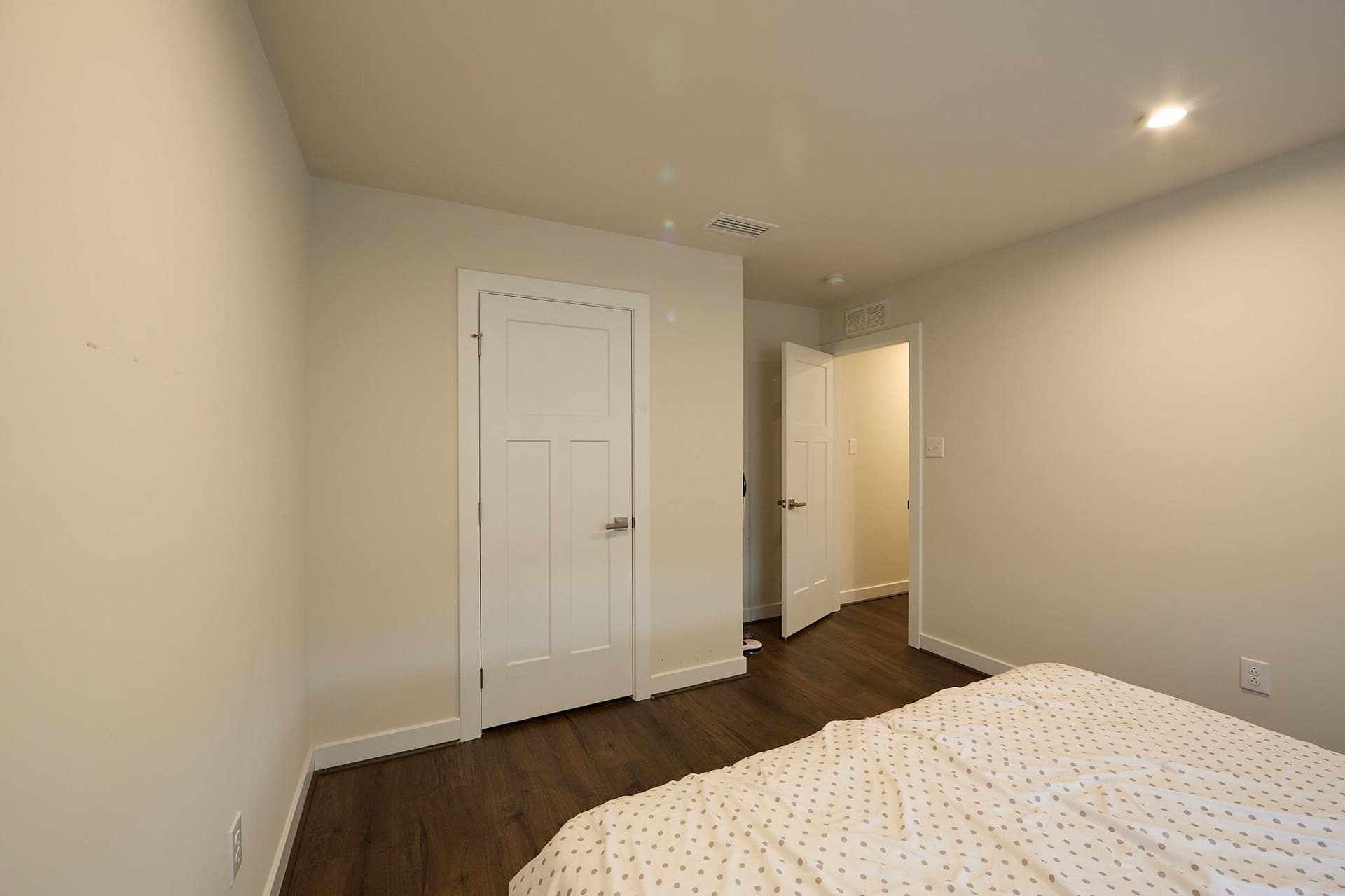 235 Sloan Drive photo 24