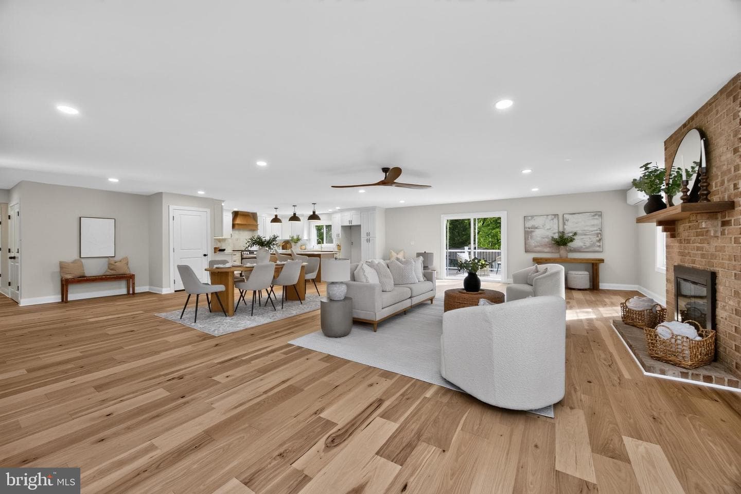 303 Norwood Road photo 27