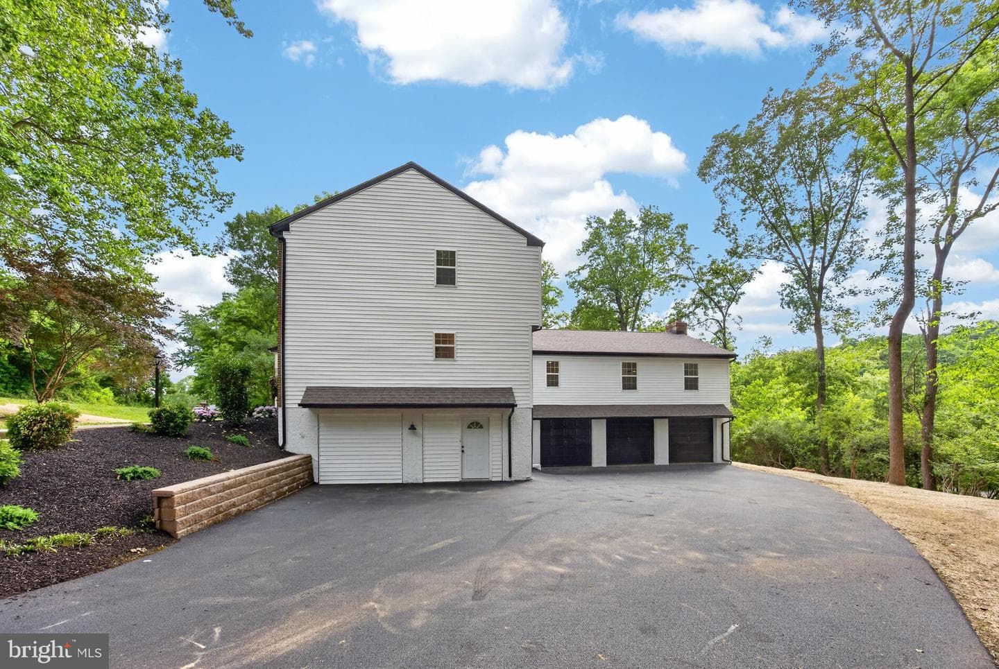 303 Norwood Road photo 7