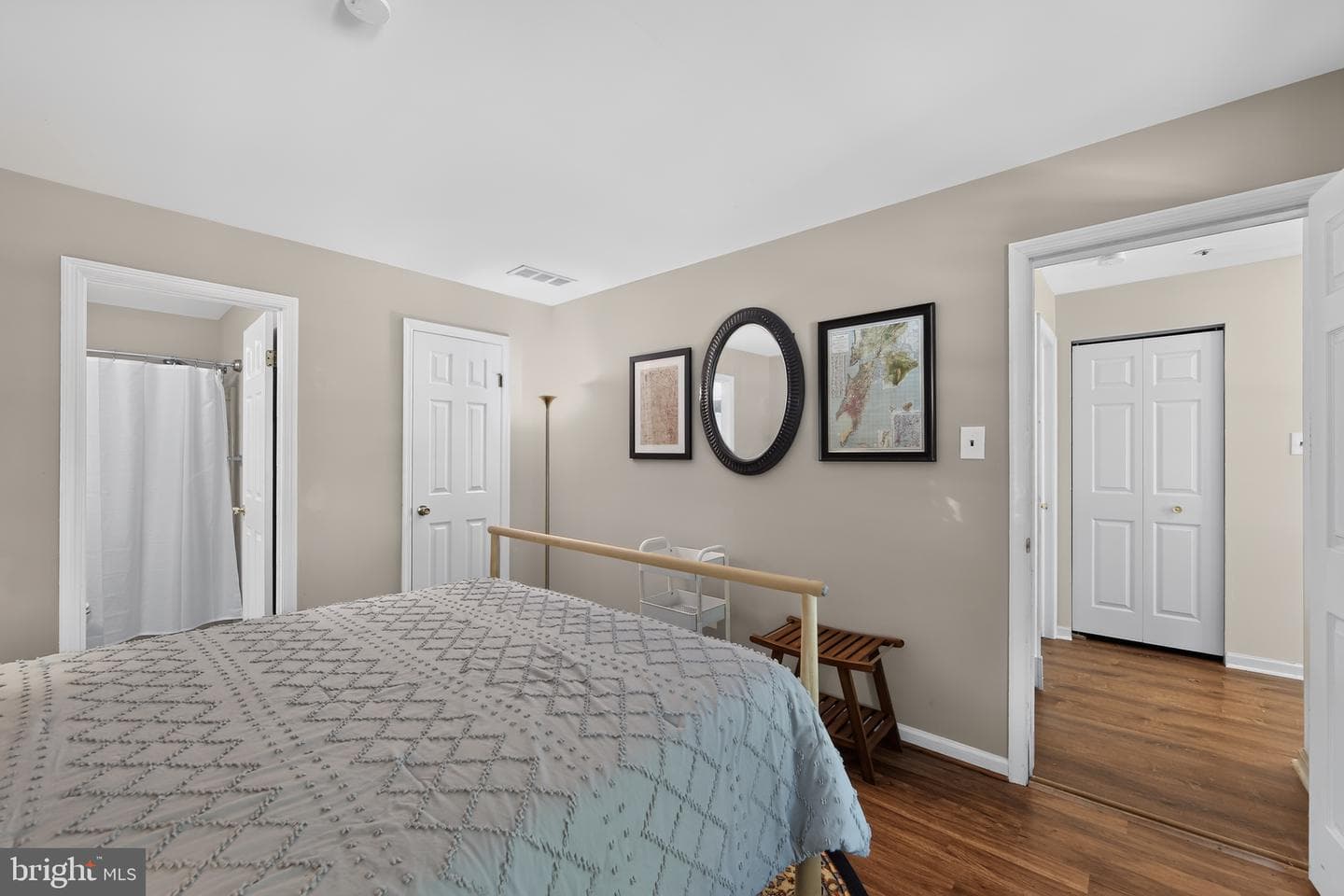 534 Astor Square photo 26