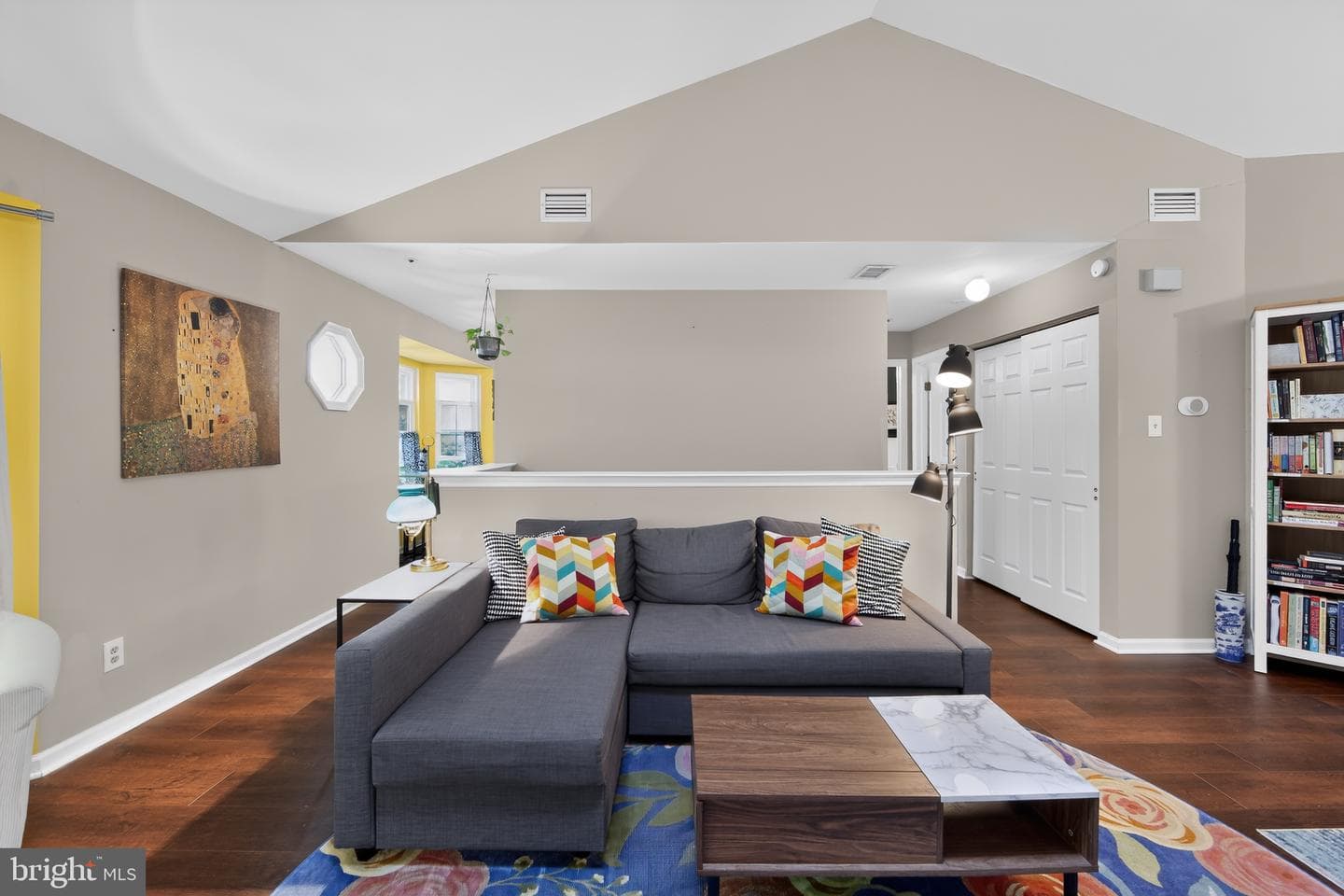 534 Astor Square photo 5