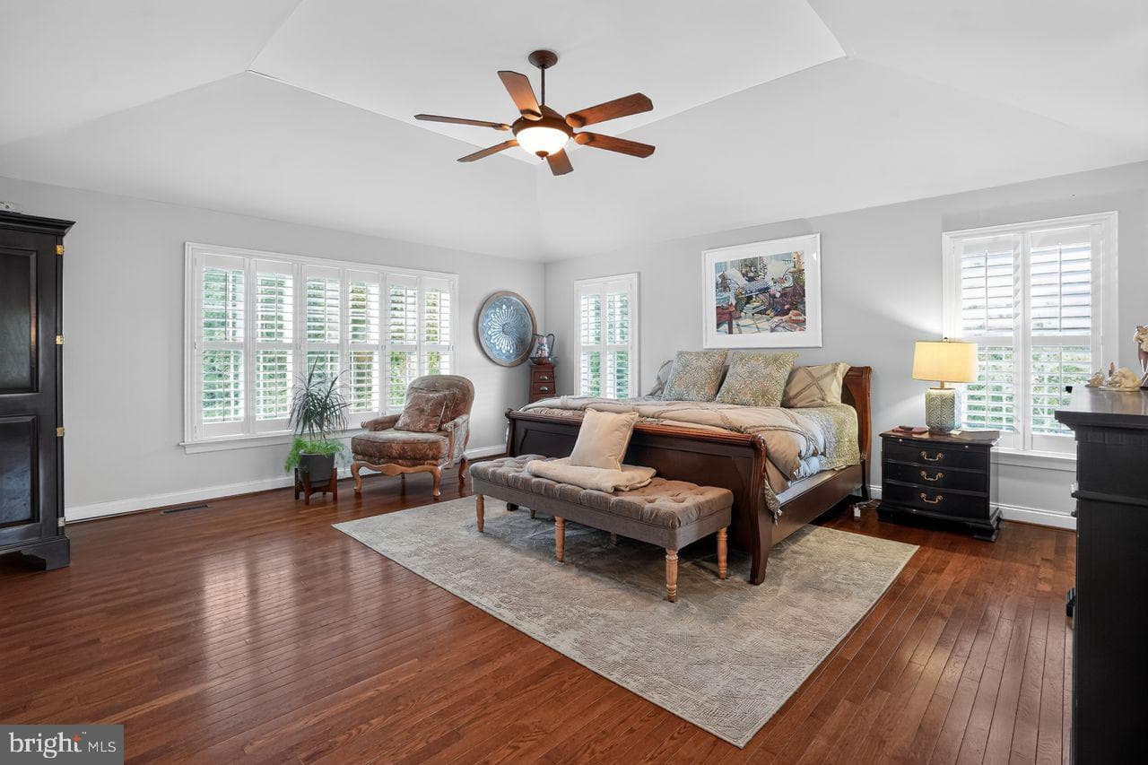 1704 Chantilly Lane photo 41