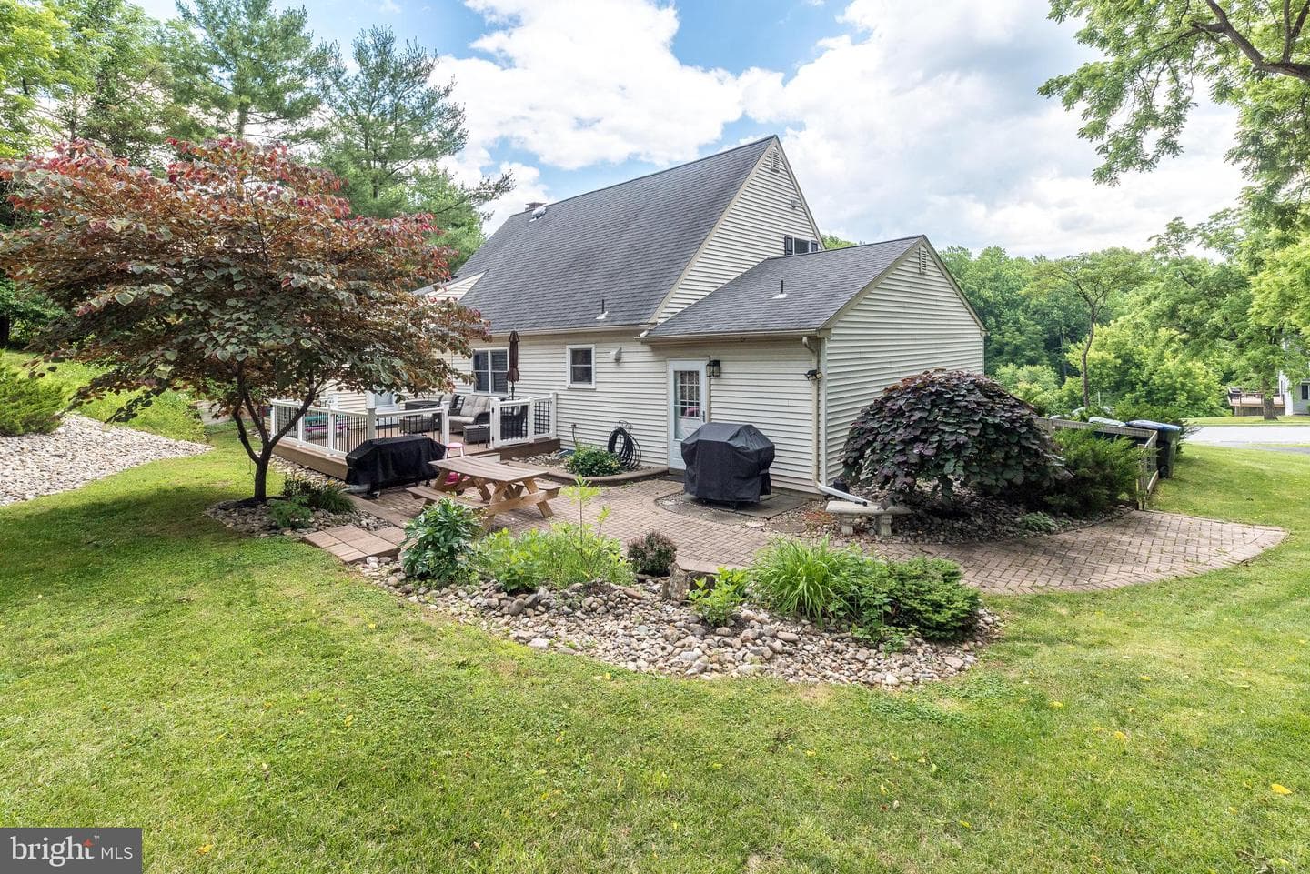 215 Colwyn Terrace photo 47