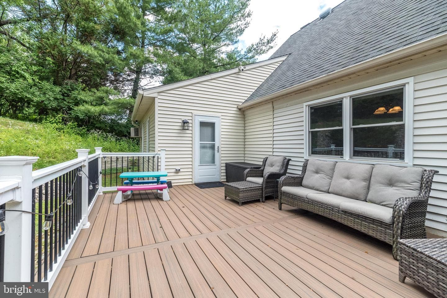215 Colwyn Terrace photo 50