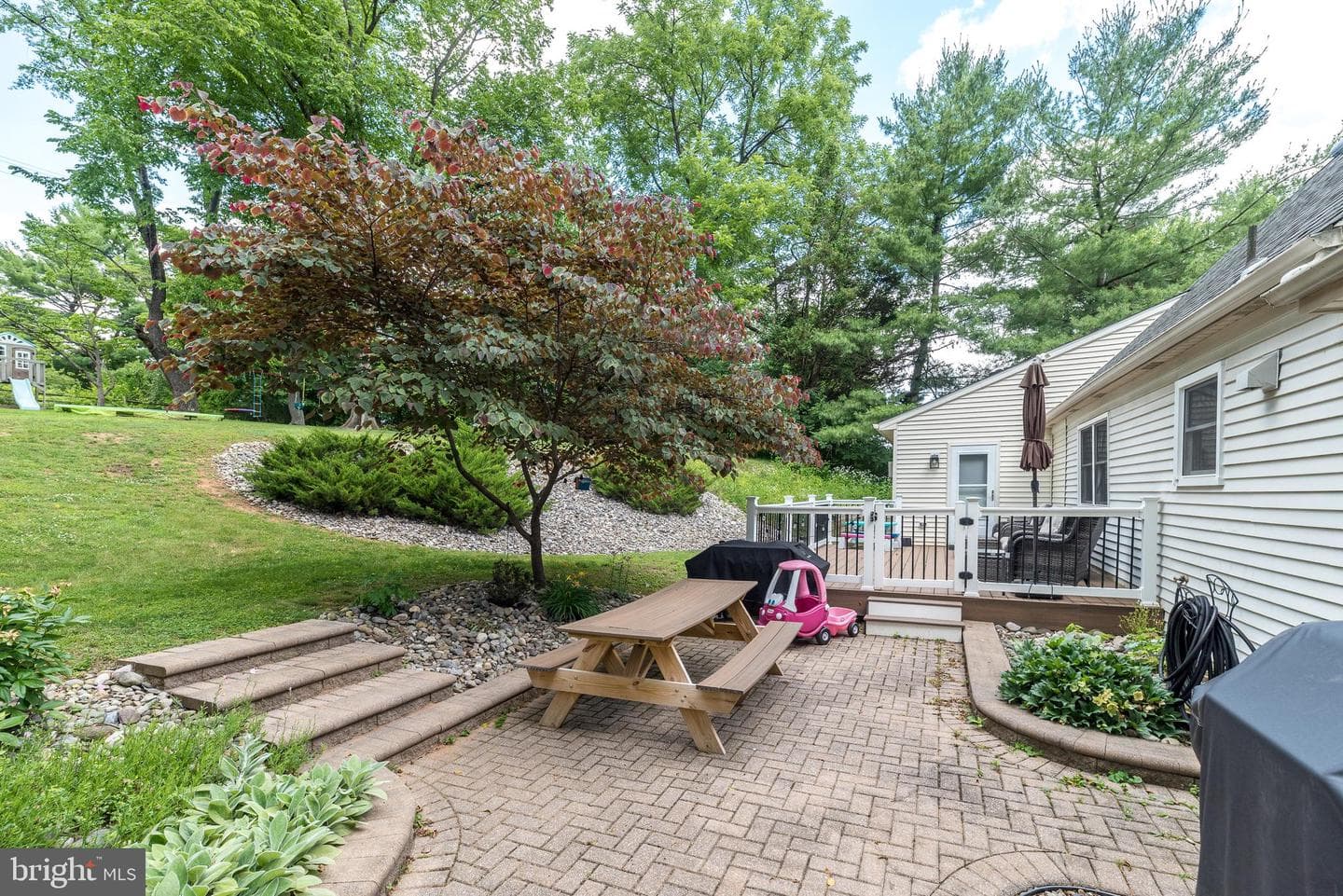 215 Colwyn Terrace photo 52