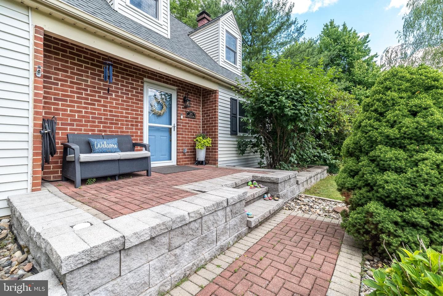 215 Colwyn Terrace photo 7