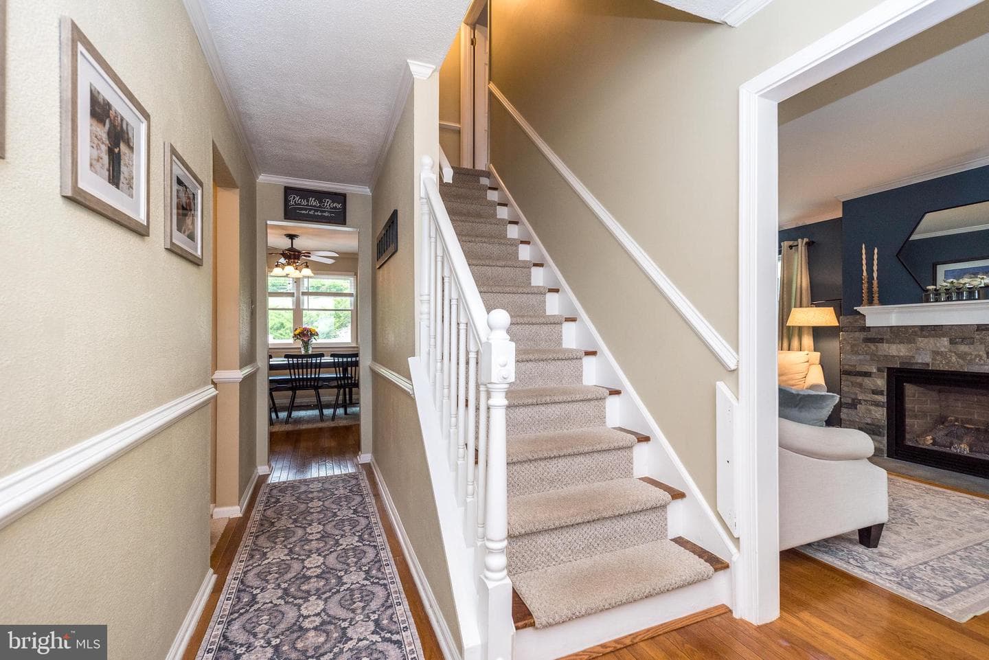 215 Colwyn Terrace photo 8