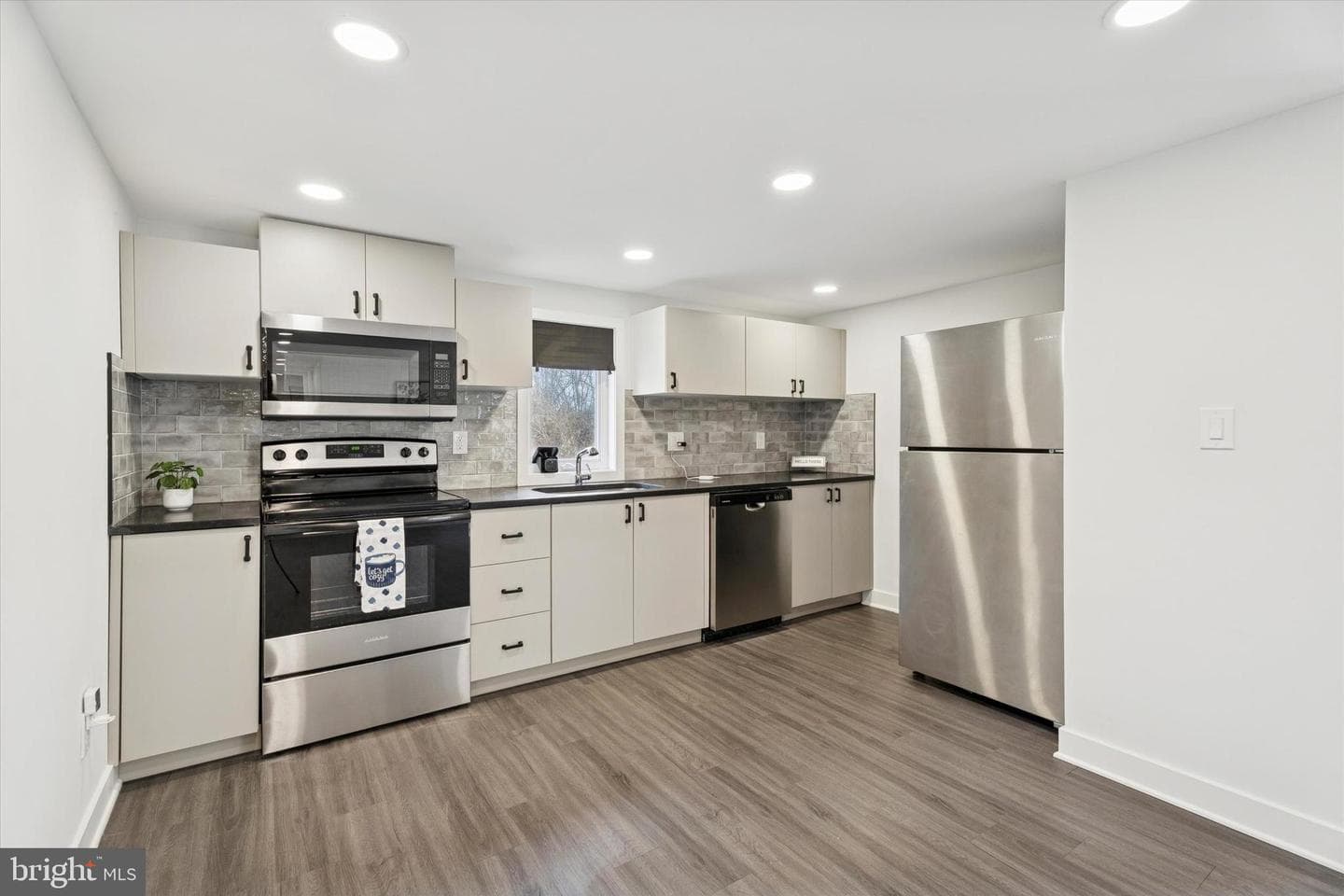 841 Cypress Avenue, Spring City