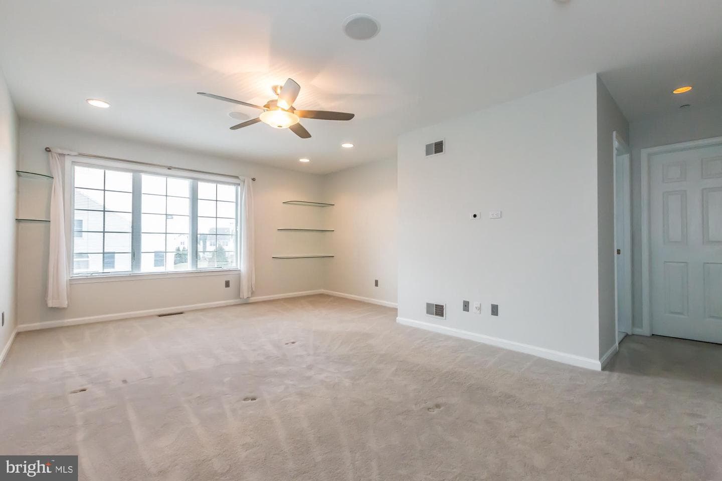 331 Bristol Circle photo 18