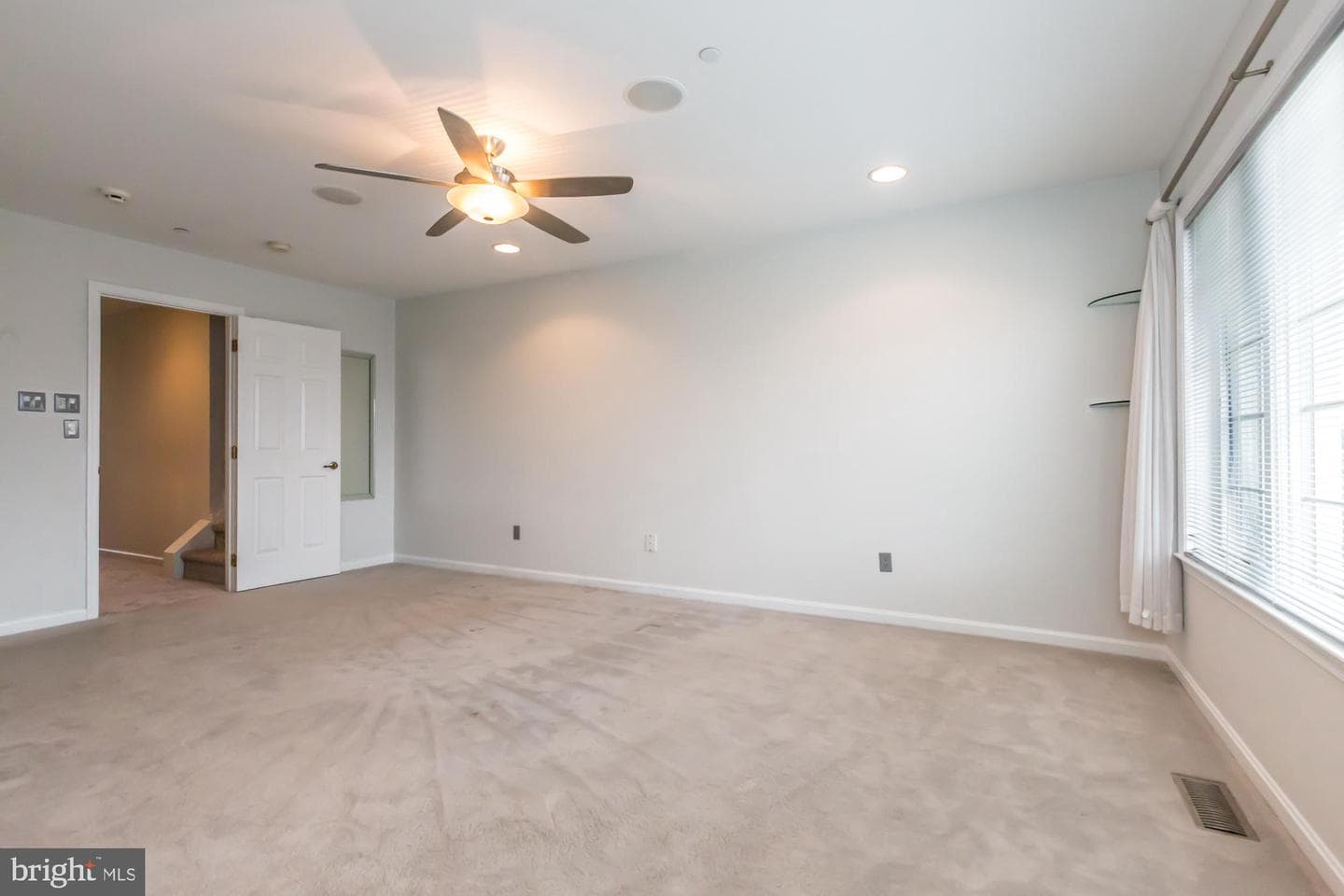 331 Bristol Circle photo 19