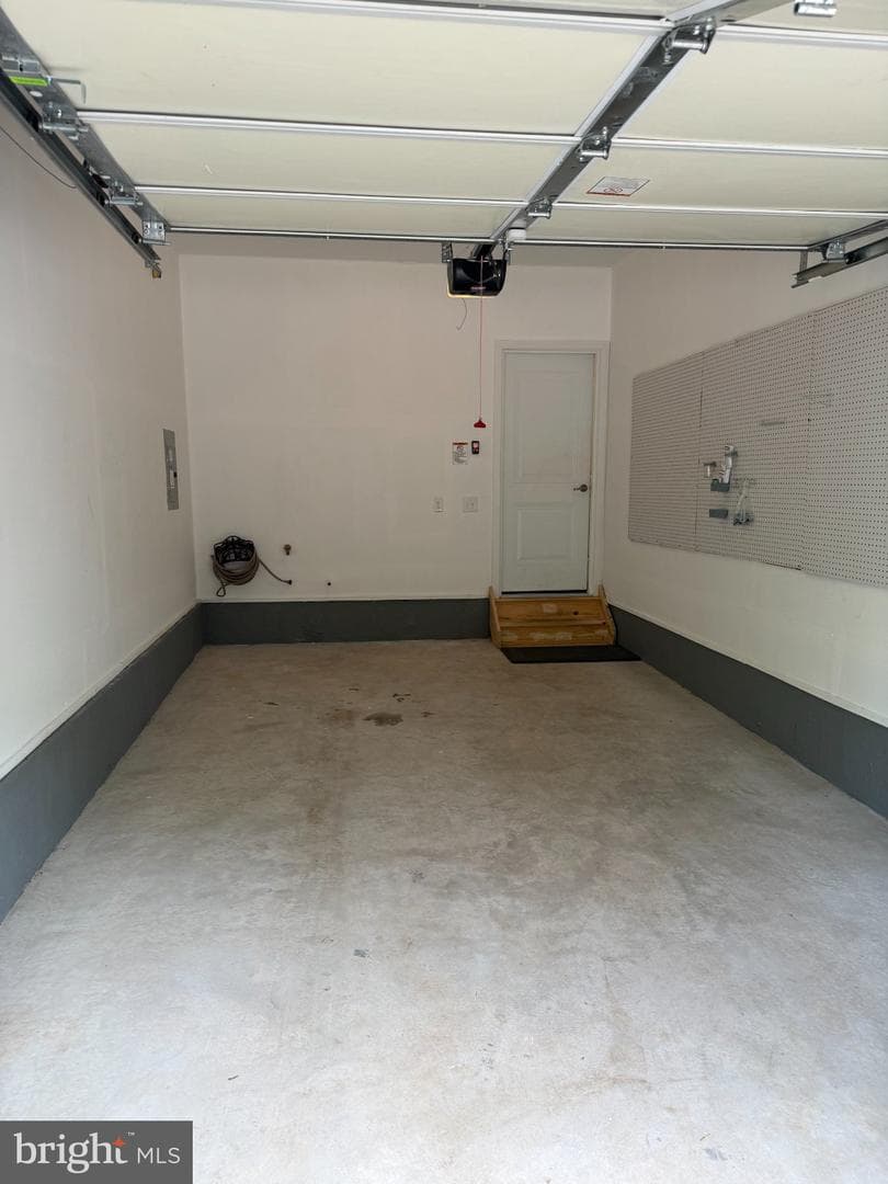 361 Foundry Street photo 18