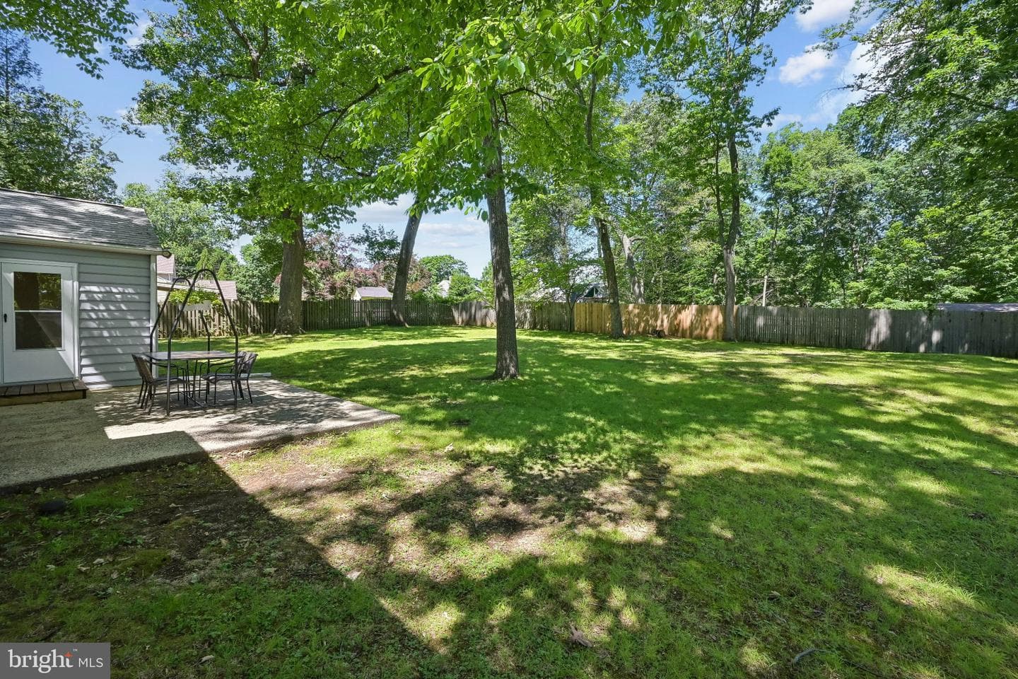 543 Midland Avenue photo 6
