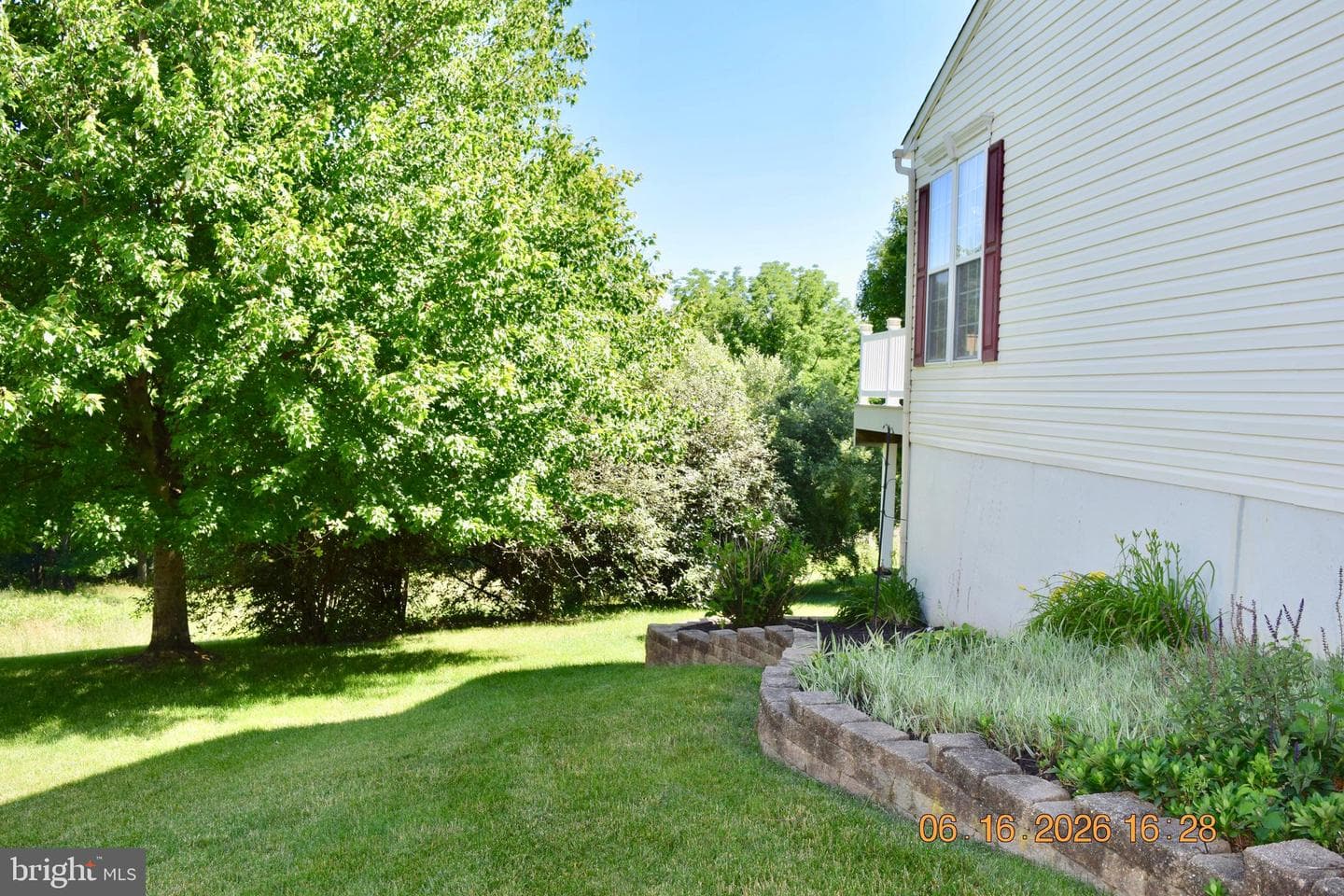 134 Maloney Terrace photo 4