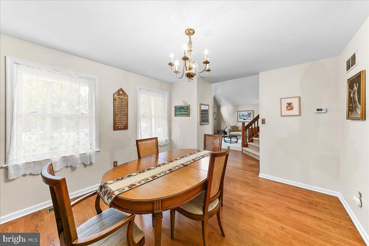 12 Peach Tree Lane photo 10