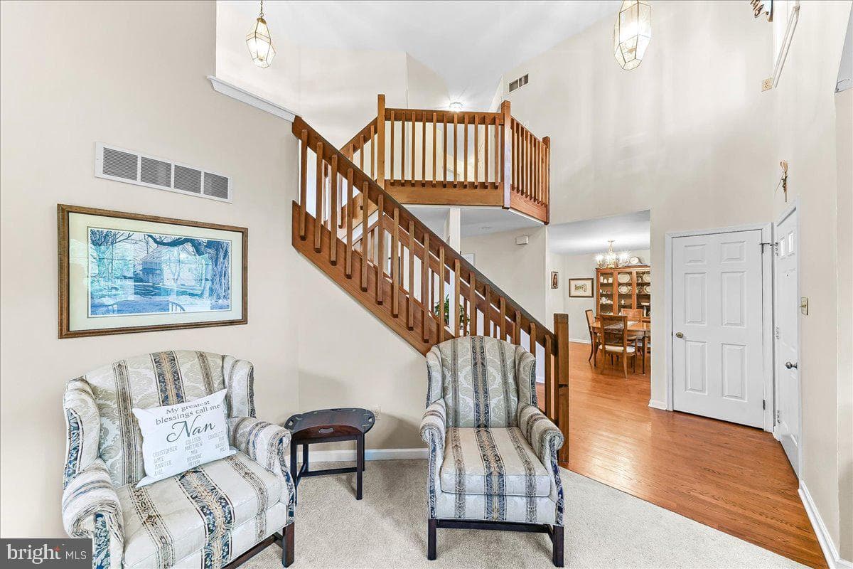 12 Peach Tree Lane photo 7