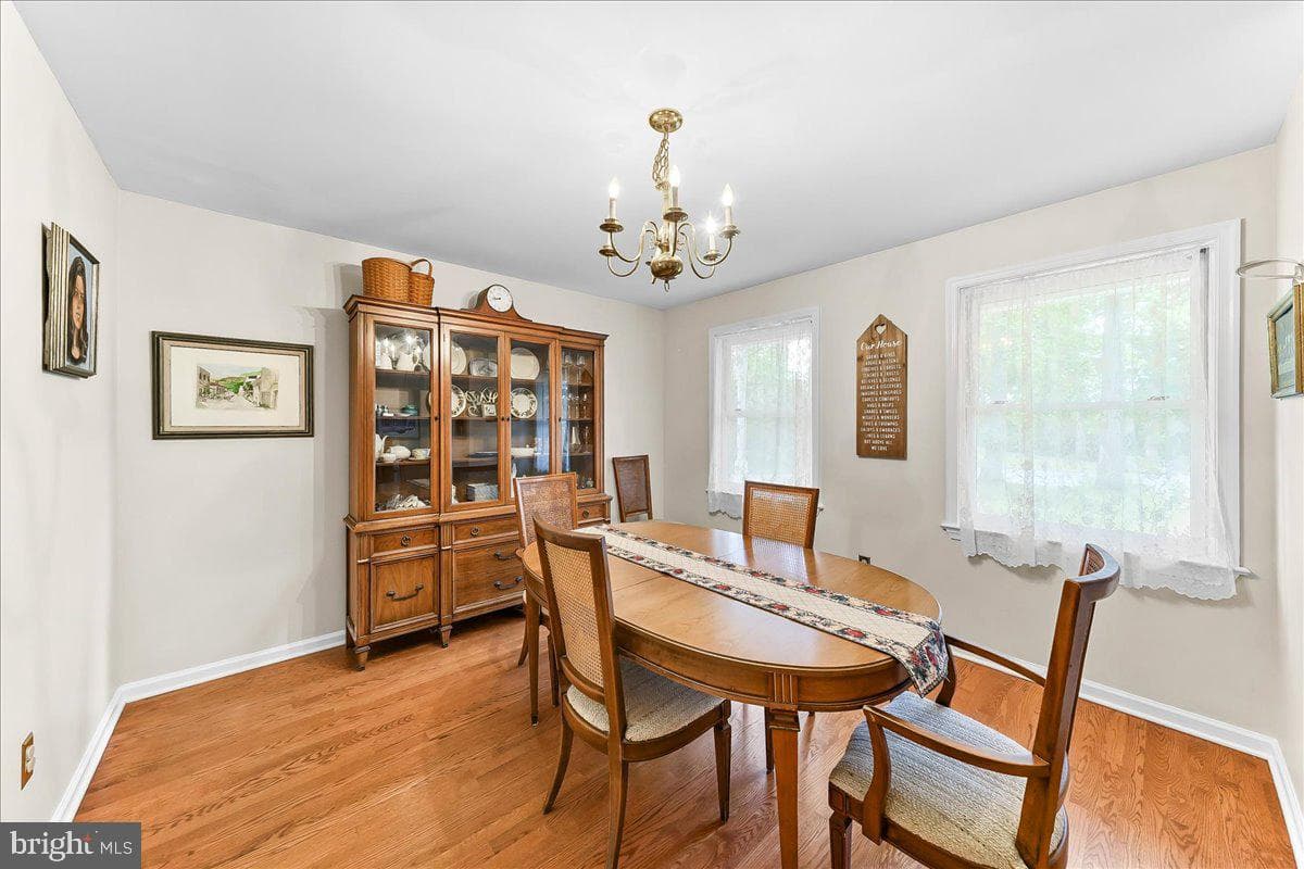 12 Peach Tree Lane photo 9