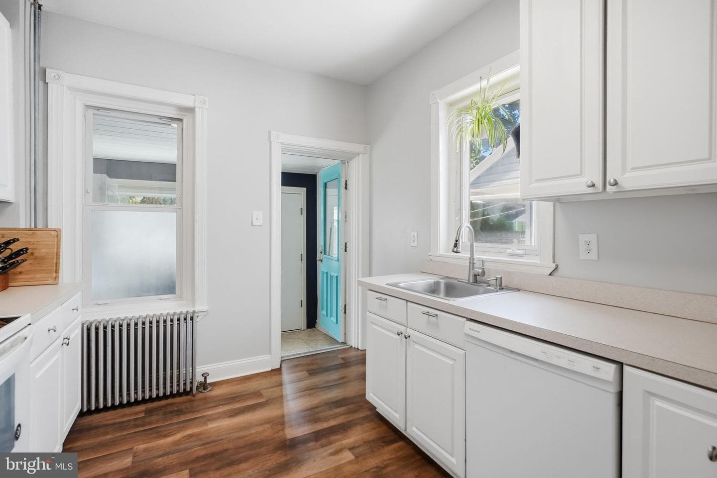 230 Milligan Street photo 11