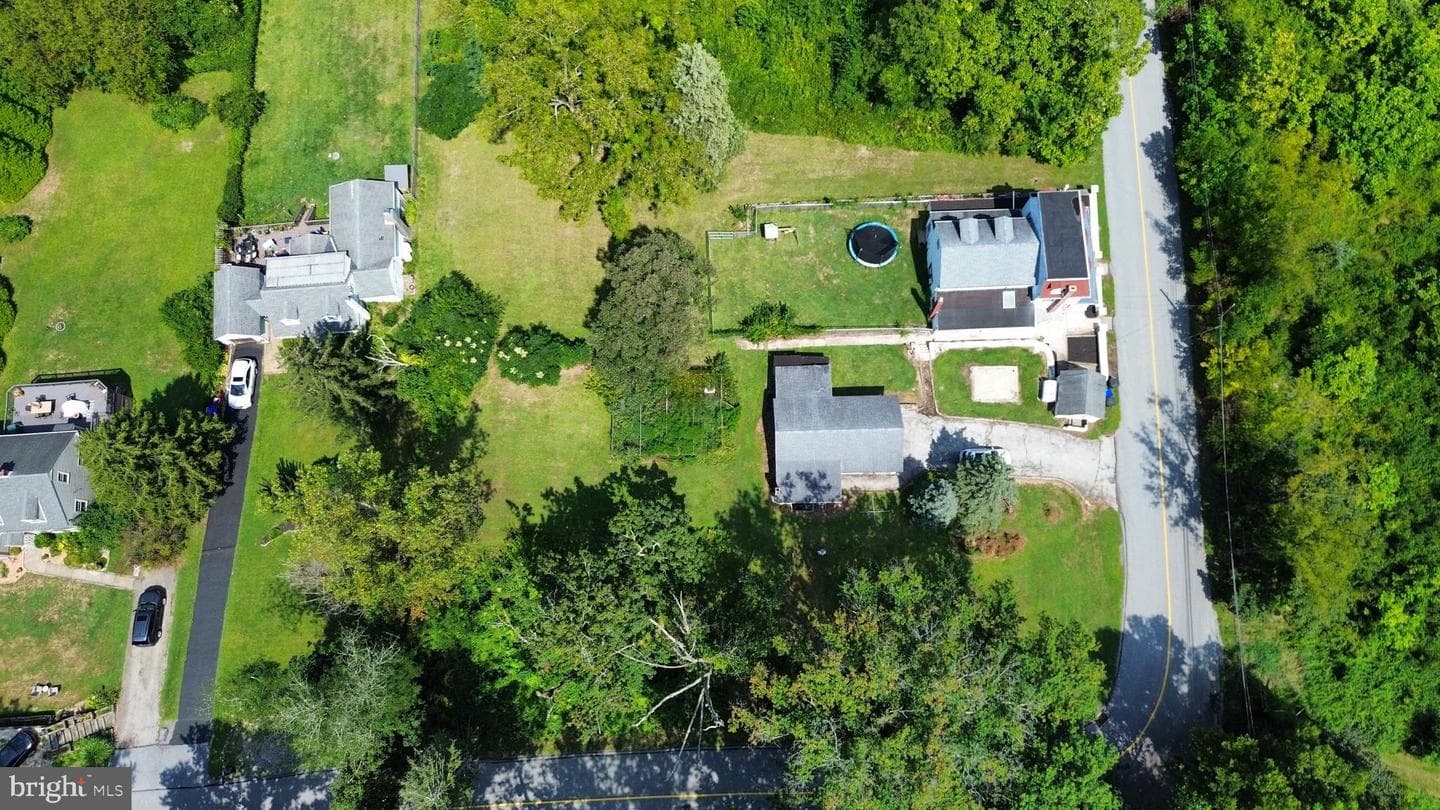 50 Colonial Springs Road photo 11