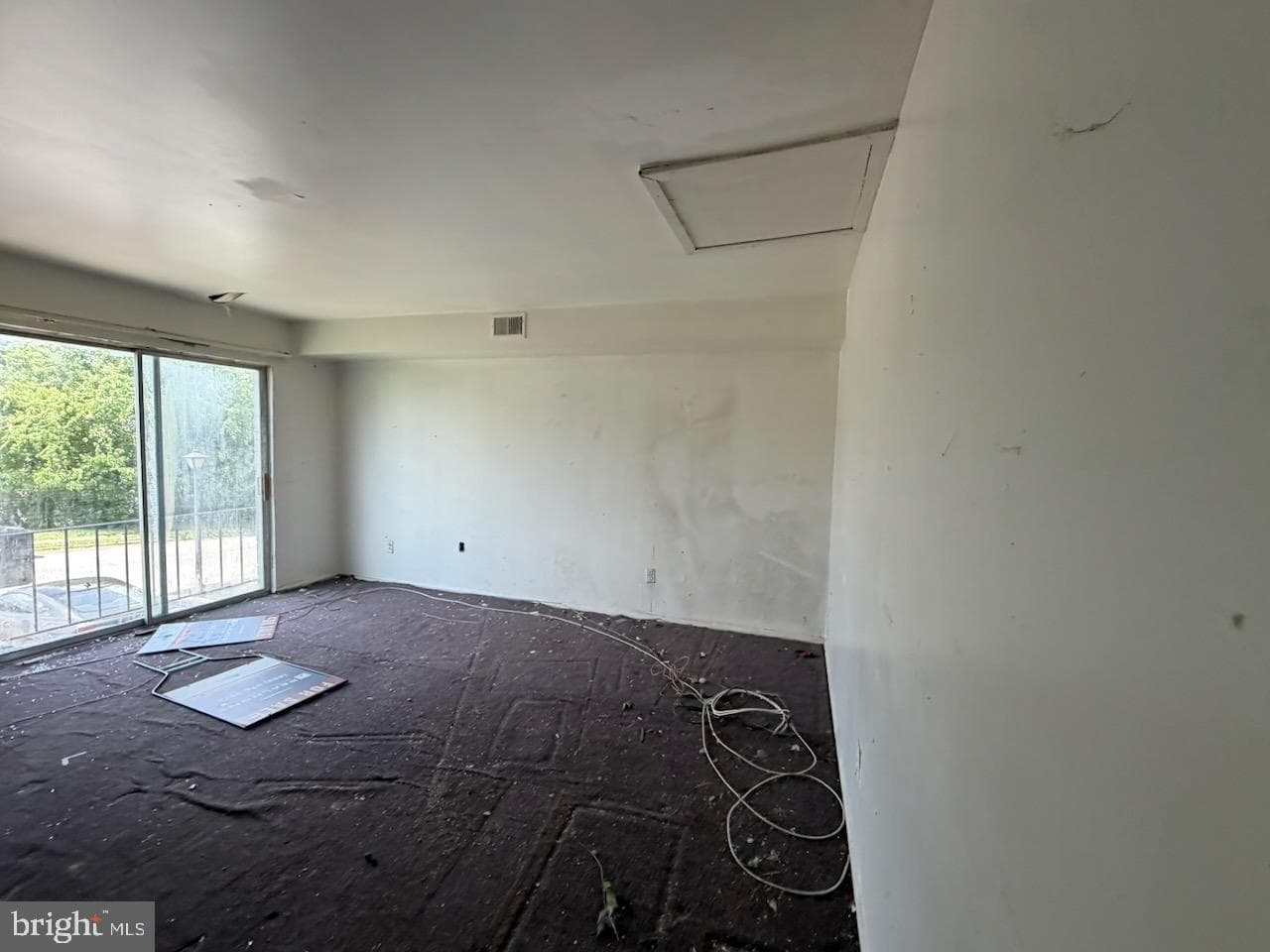 215 Andrew Road photo 12