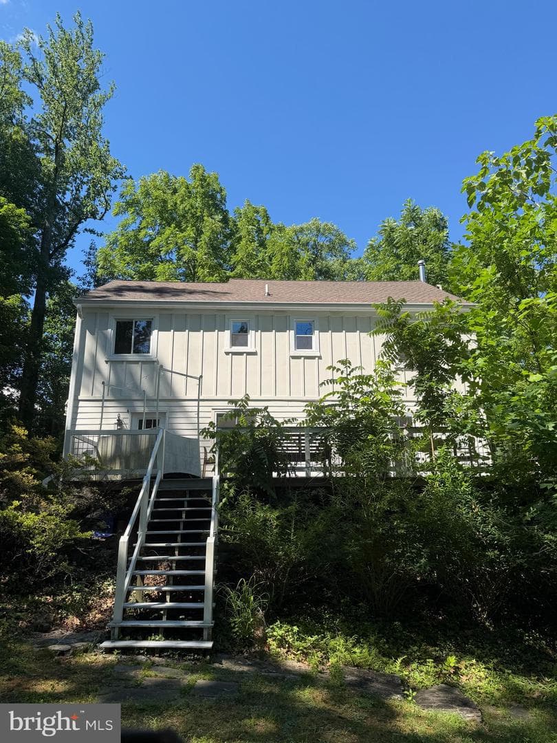 575 W Valley Road photo 19