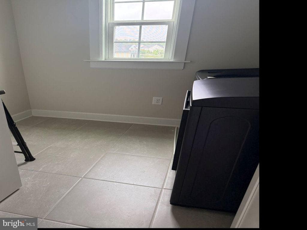207 Alexis Court photo 43