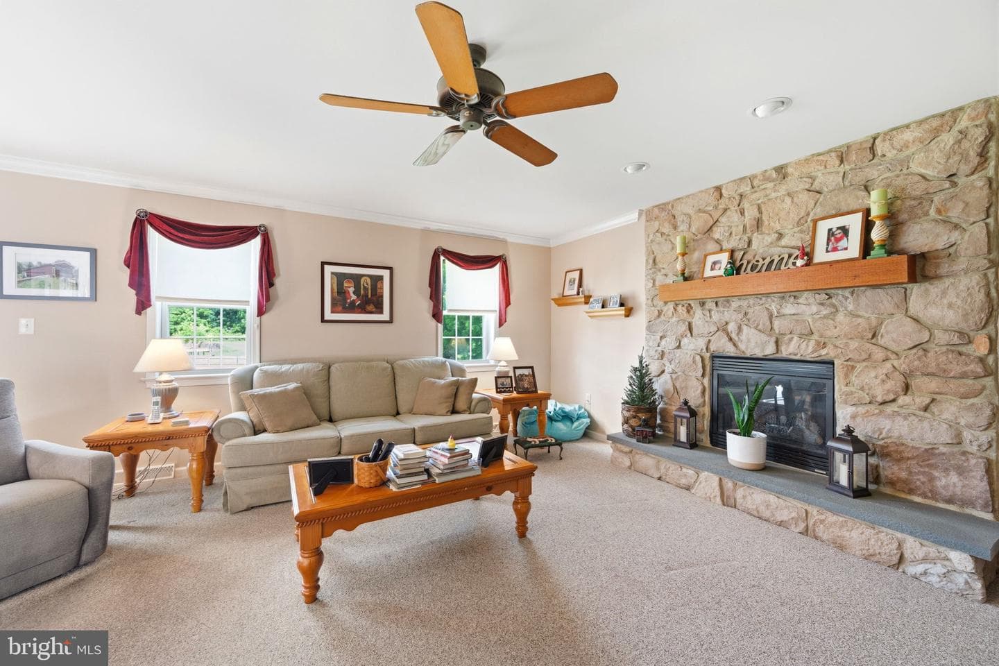 101 White Doe Drive photo 33