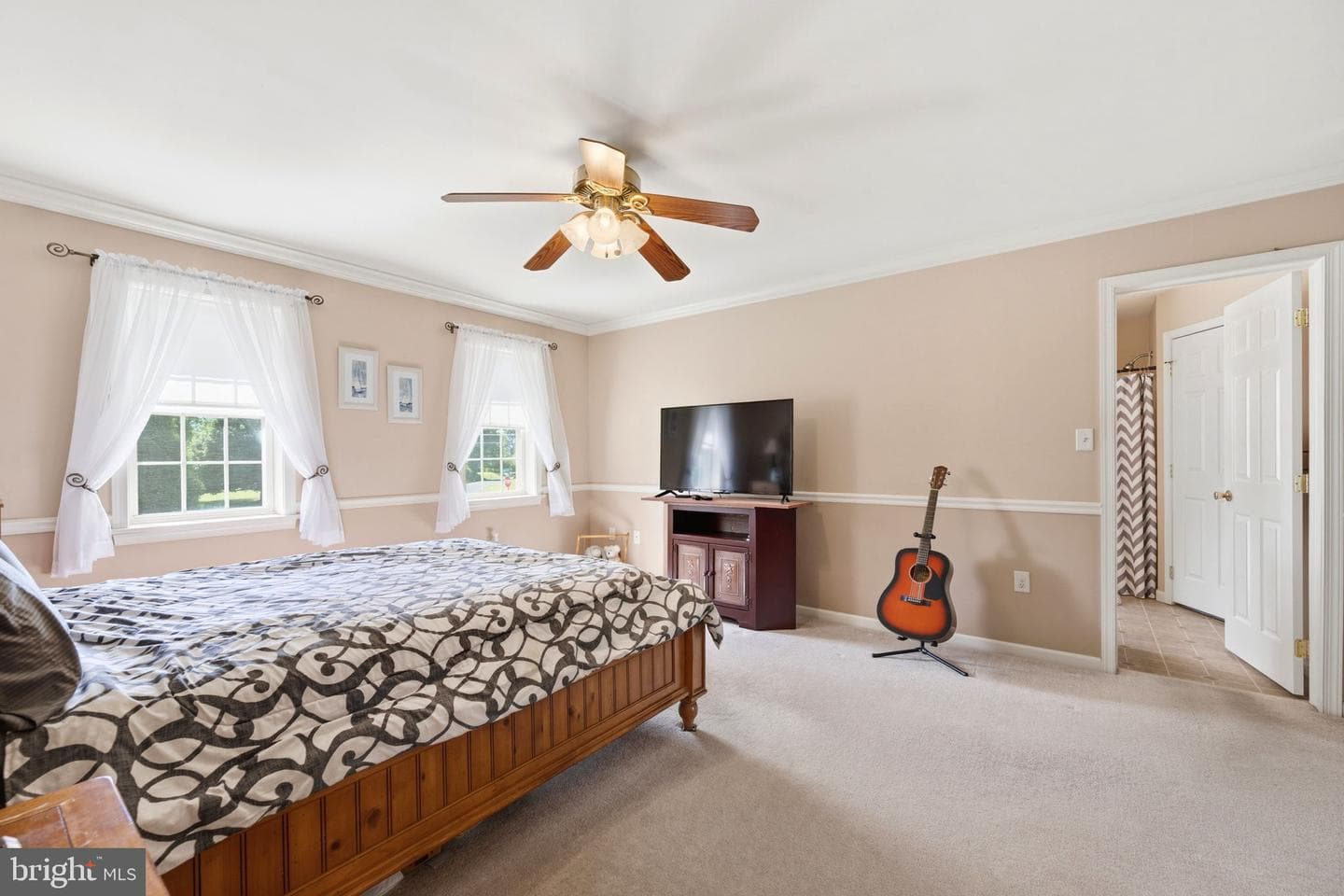 101 White Doe Drive photo 40
