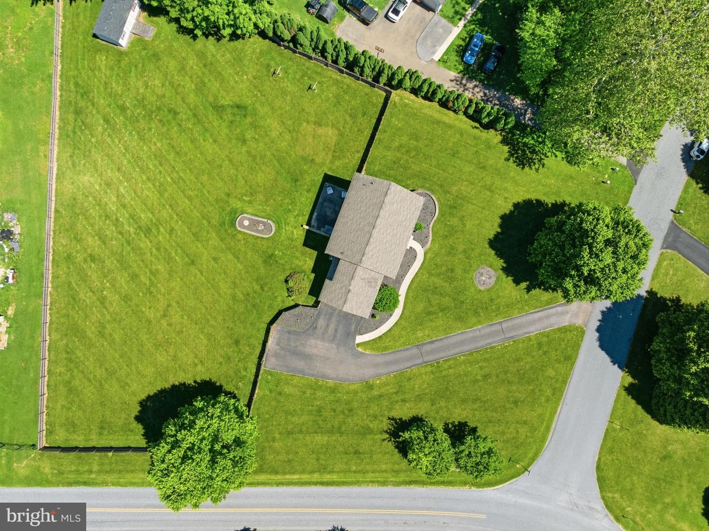 101 White Doe Drive photo 86