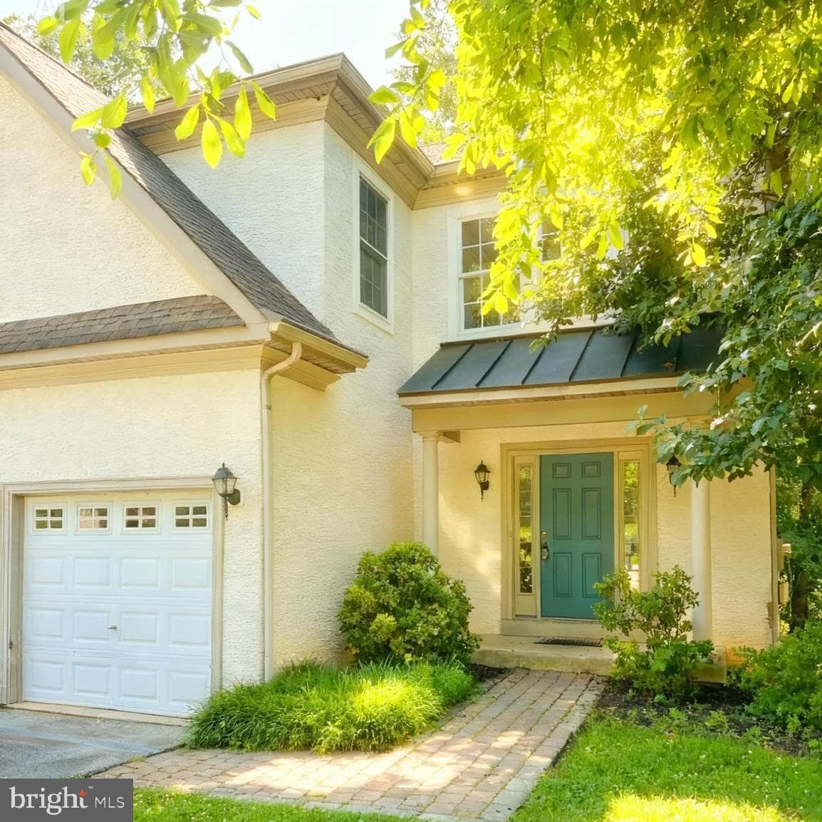 522 Raspberry Ln, West Chester