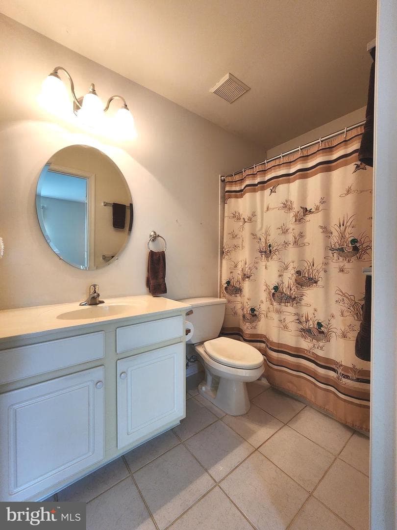 128 Lantana Drive photo 25