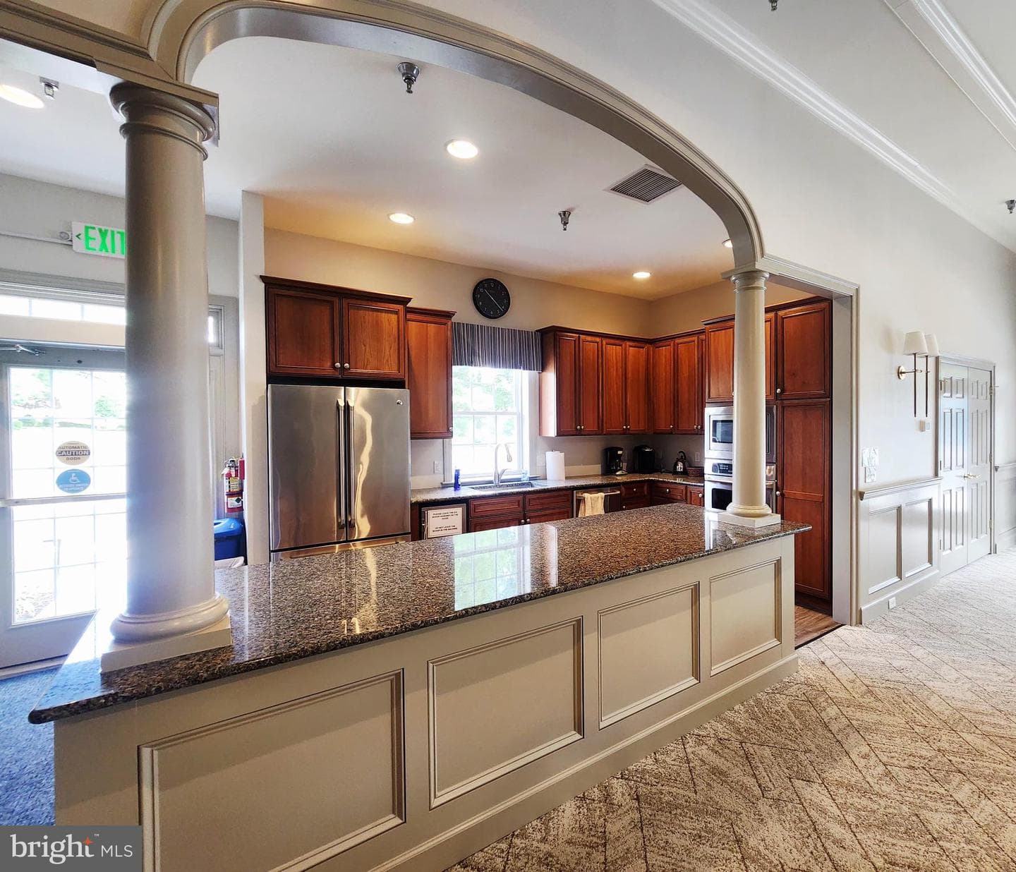 128 Lantana Drive photo 44