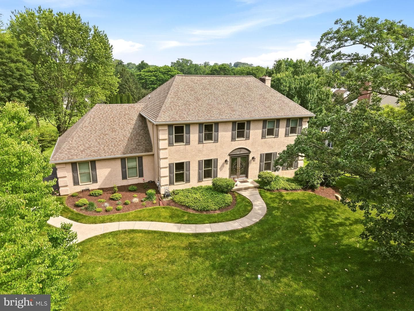 525 Beaumont Circle, West Chester