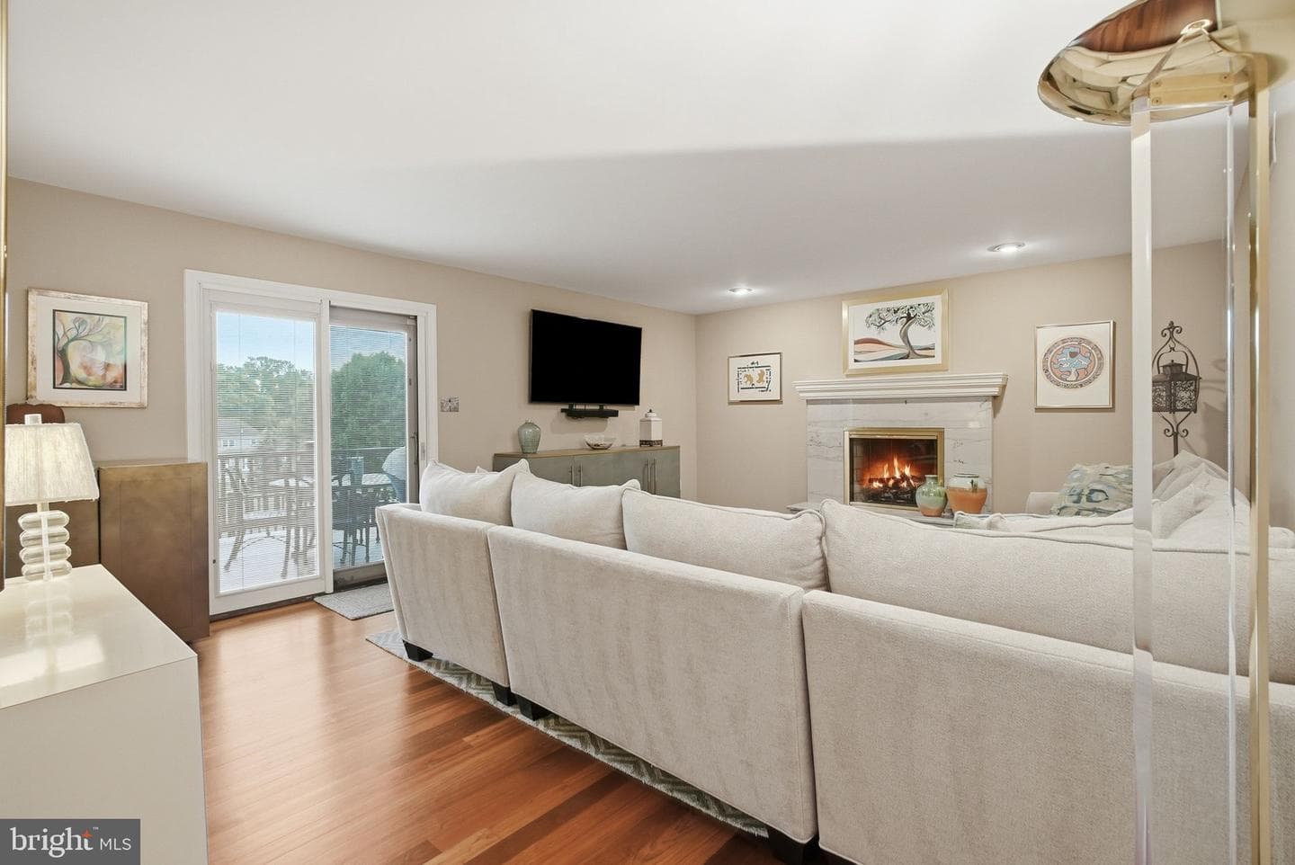 525 Beaumont Circle photo 40