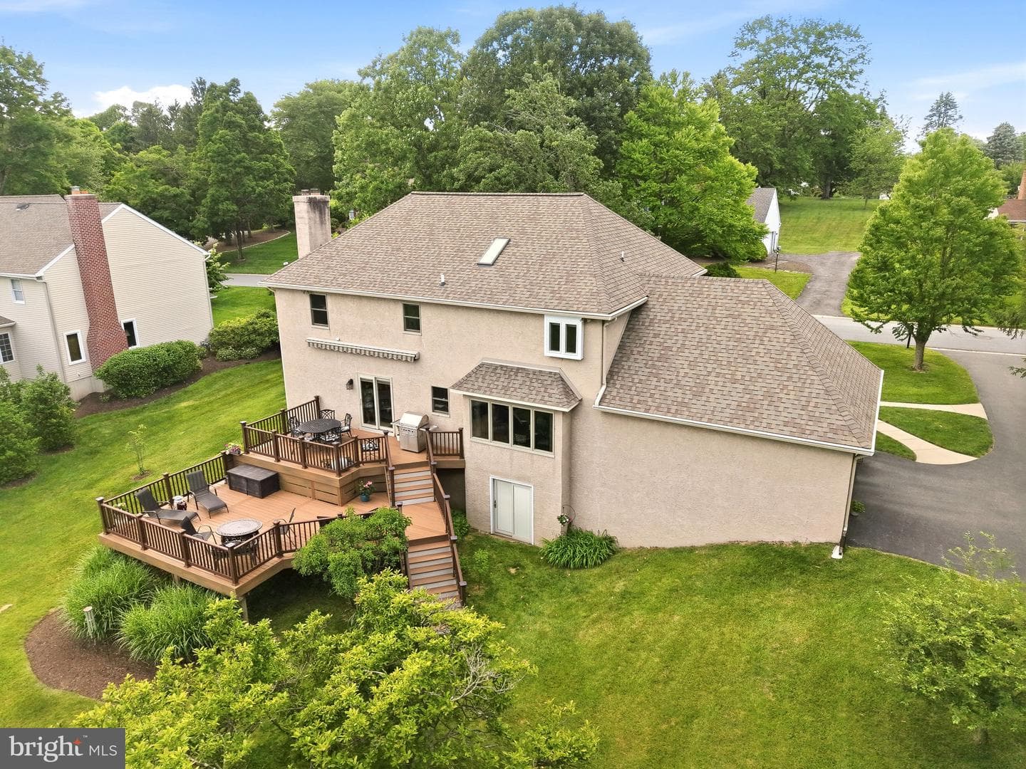 525 Beaumont Circle photo 85
