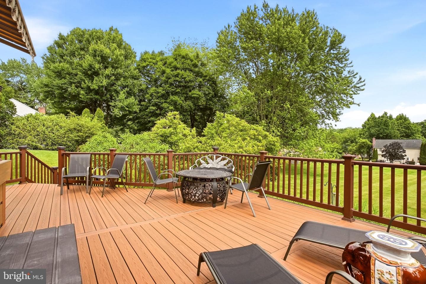525 Beaumont Circle photo 96