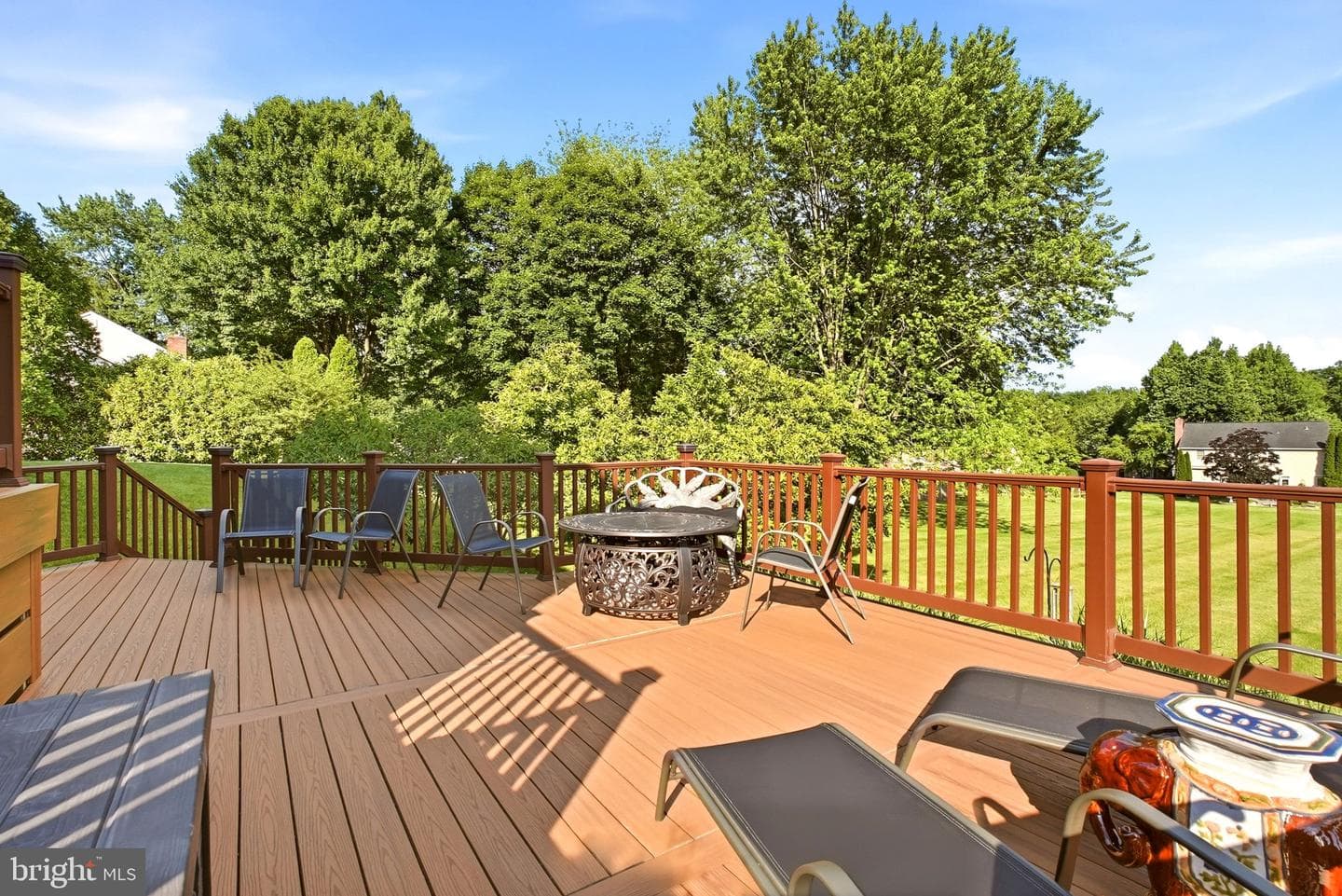525 Beaumont Circle photo 97