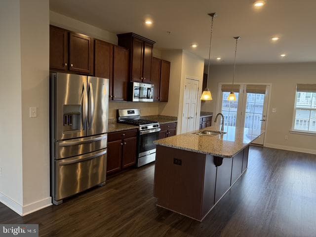 711 Quarry Point Road photo 9