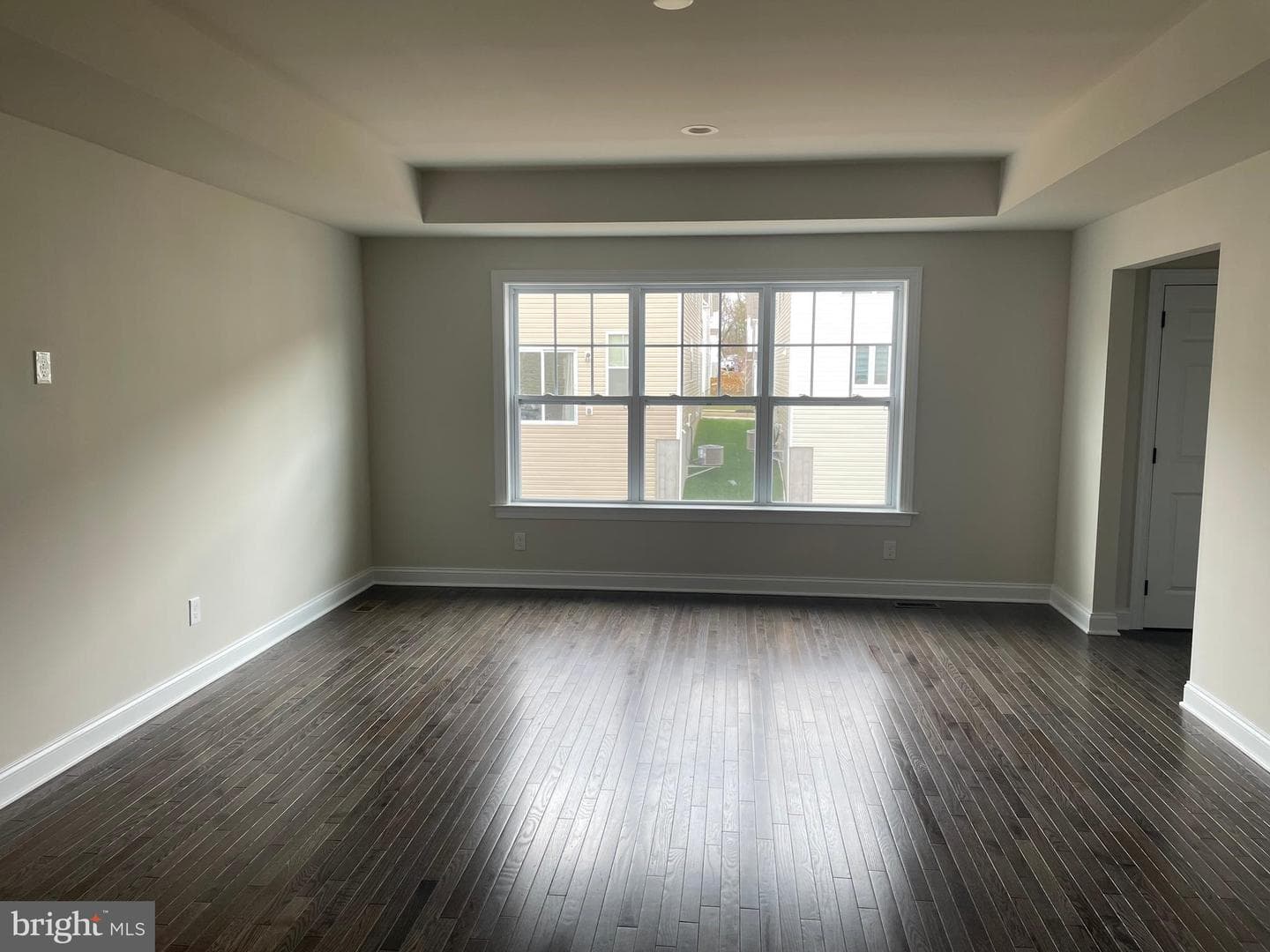 512 Lewis Street photo 32