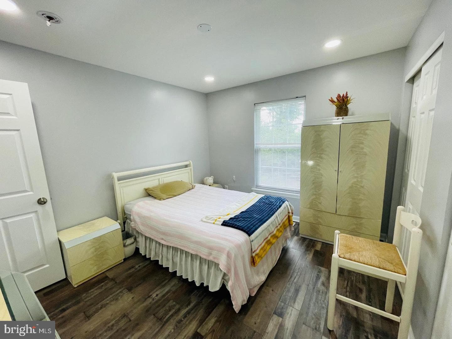 728 Slate Hill Drive photo 18