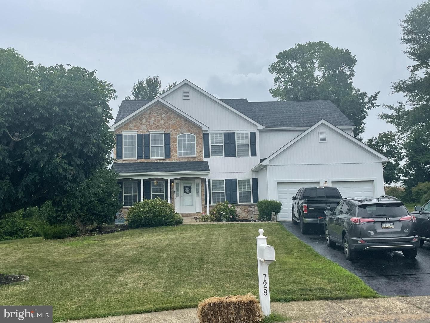 728 Slate Hill Drive, Oxford
