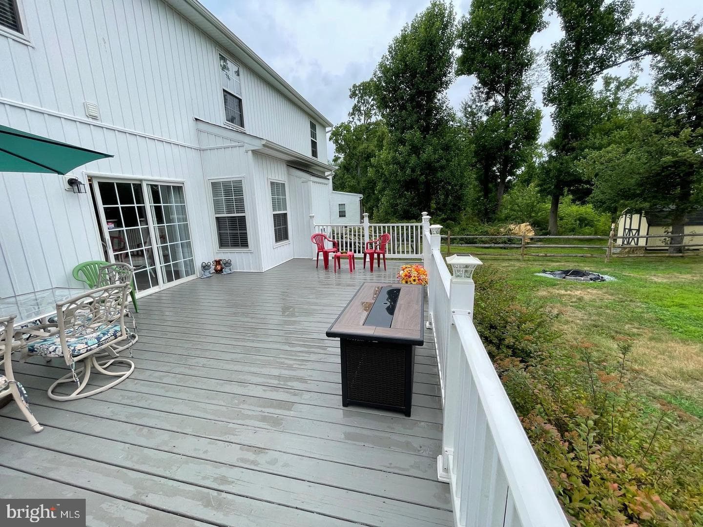 728 Slate Hill Drive photo 32